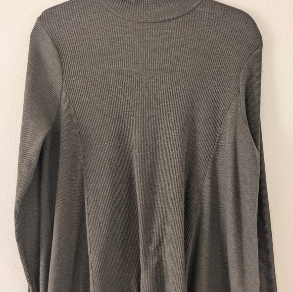 Anthropologie t.la Olive Green Mock Neck Asymmetrical Waffle Knit Tunic sz M - Picture 9 of 12